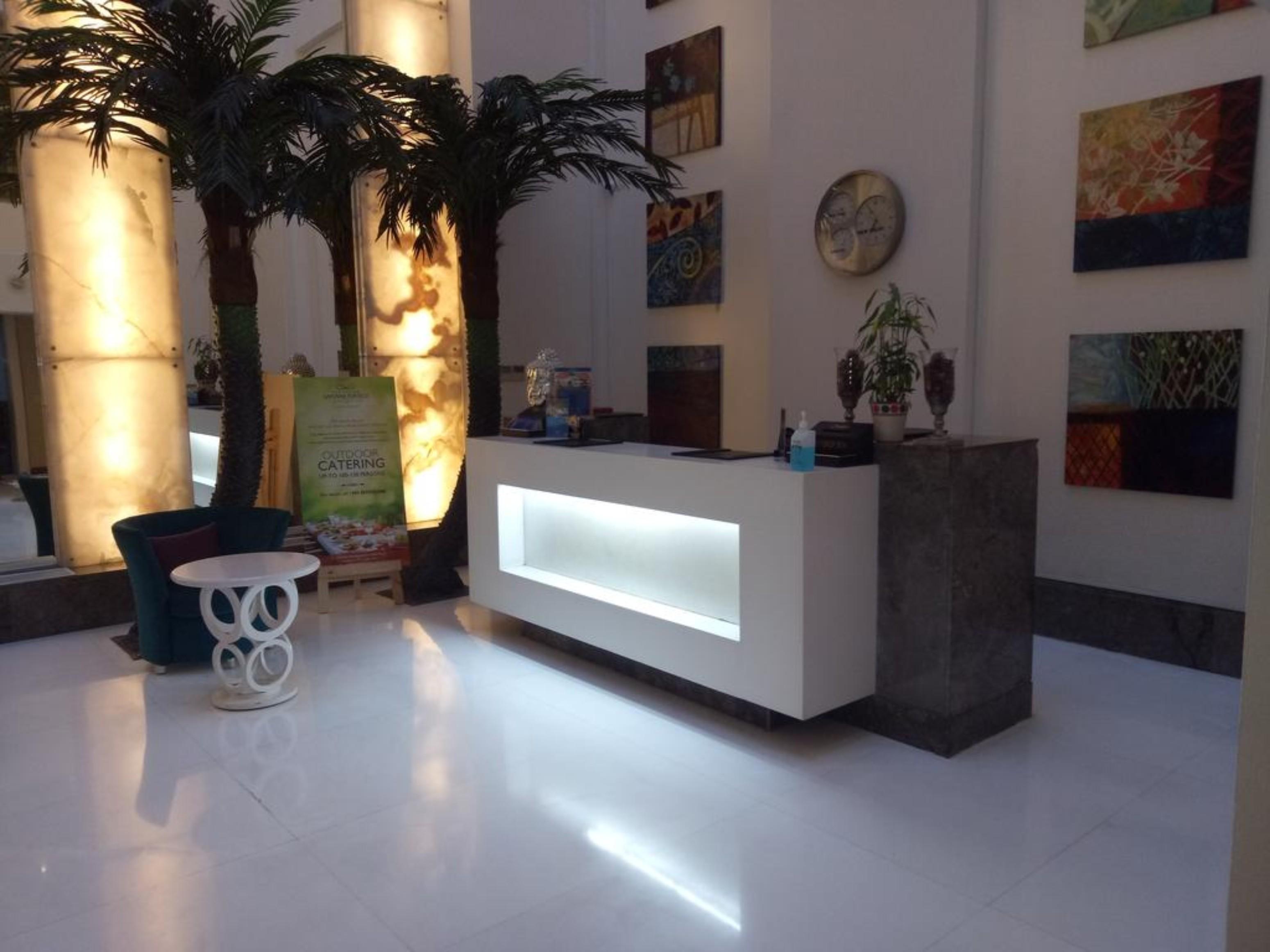 The Ashtan Sarovar Portico Yeni Delhi Dış mekan fotoğraf