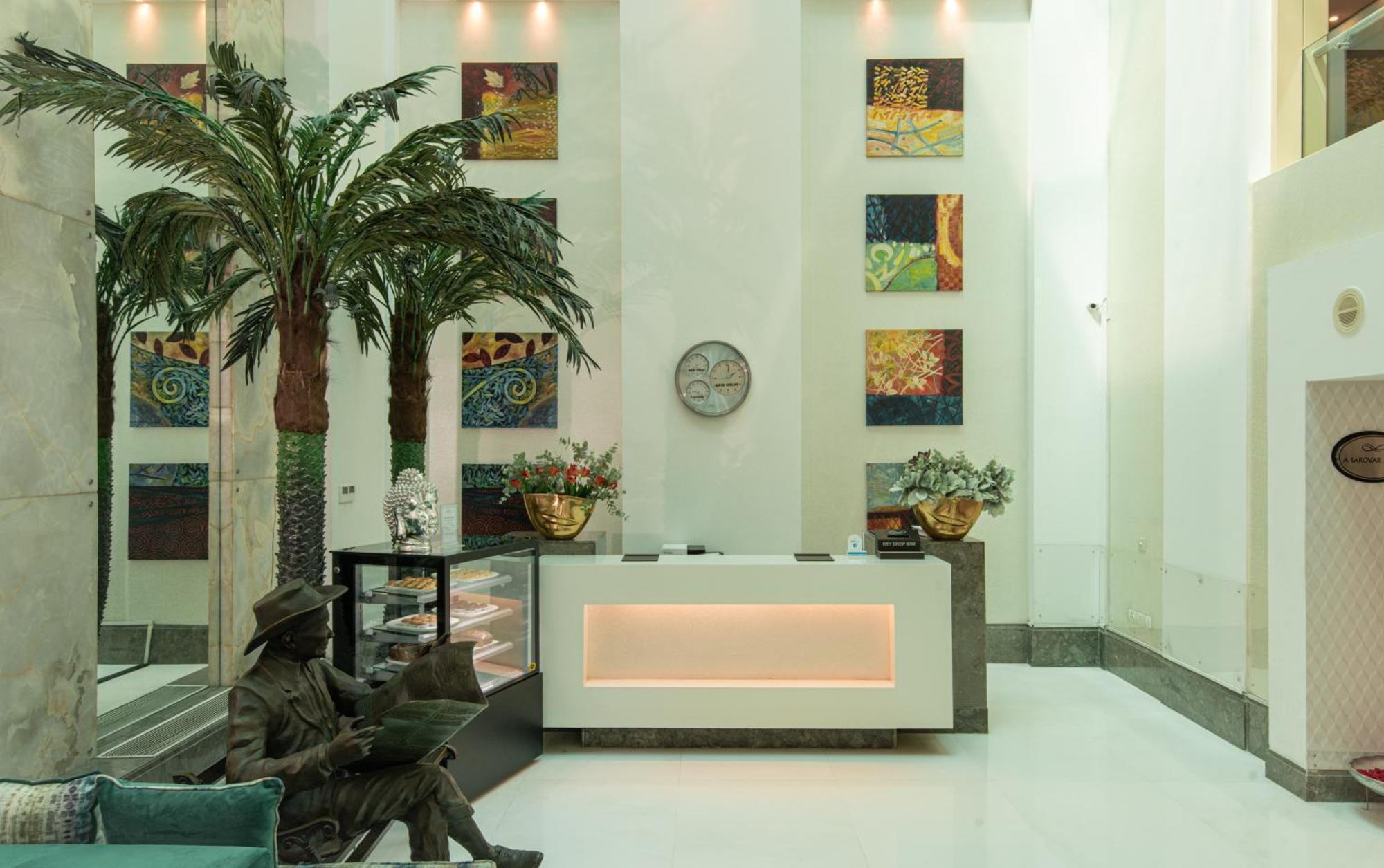 The Ashtan Sarovar Portico Yeni Delhi Dış mekan fotoğraf